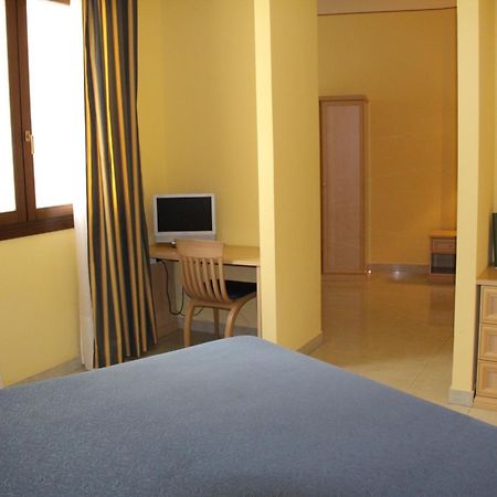 Yacht Marina Hotel Pantelleria Bagian luar foto