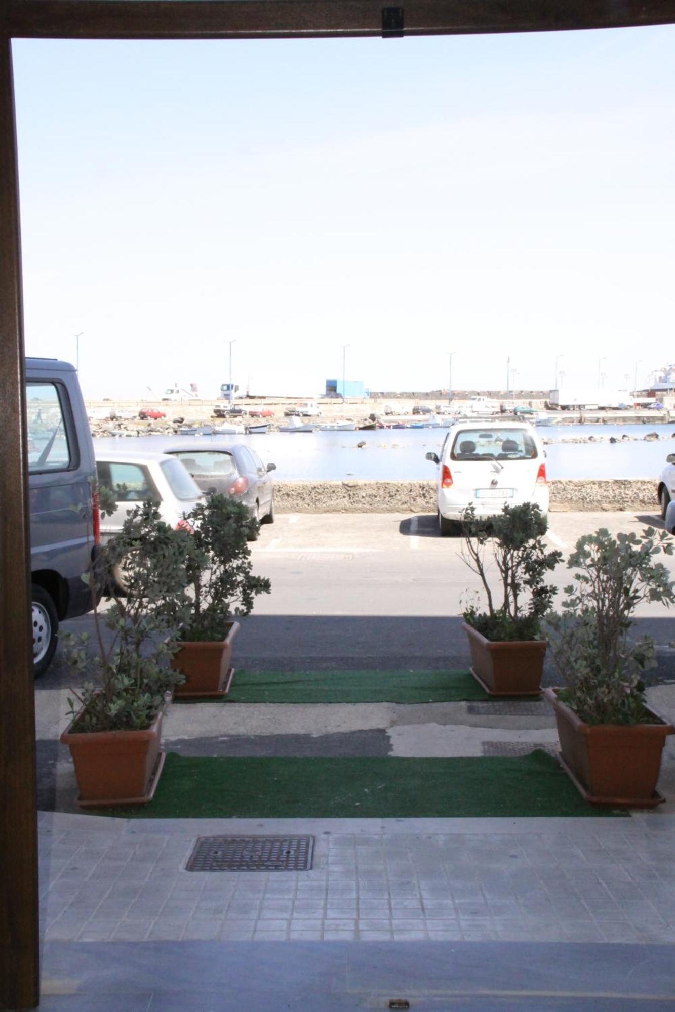 Yacht Marina Hotel Pantelleria Bagian luar foto